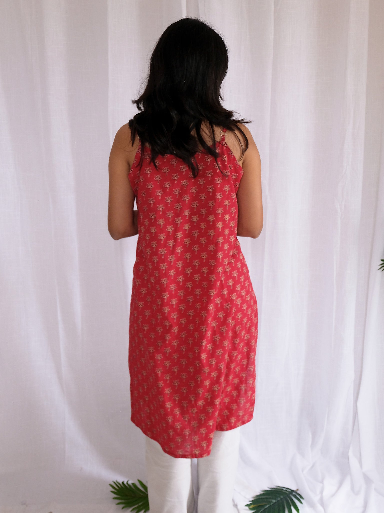 Mia Maroon Long Floral Block Print Cotton Kurti with Chuppi