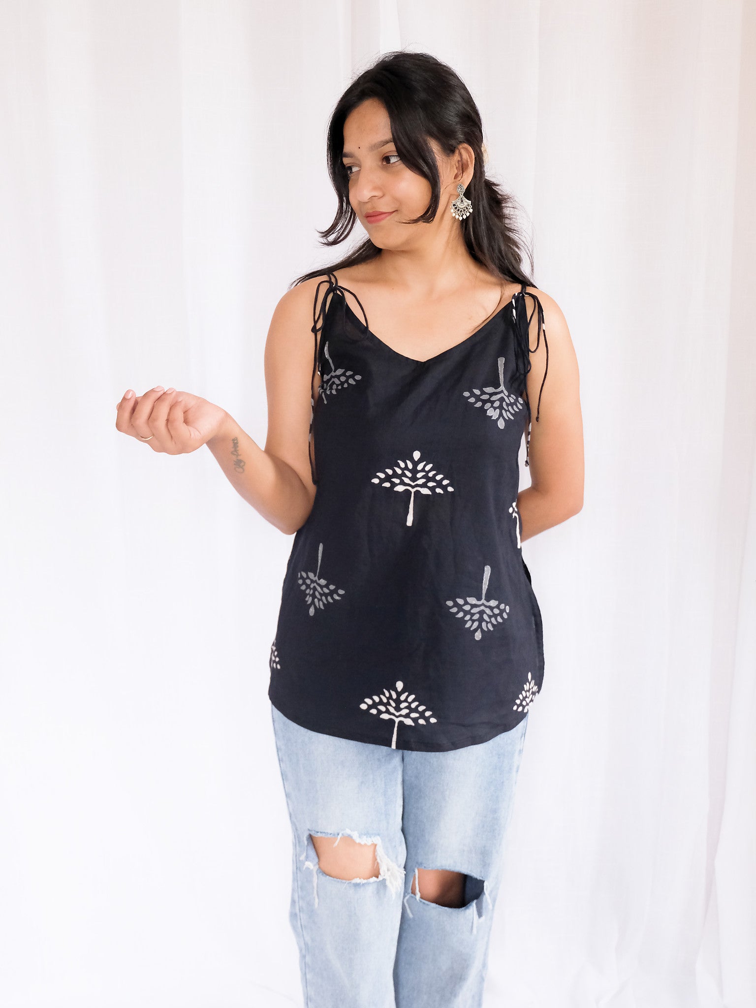 Anvi Black Floral Block Print Cotton Noodle-Strap Kurti with Chuppi