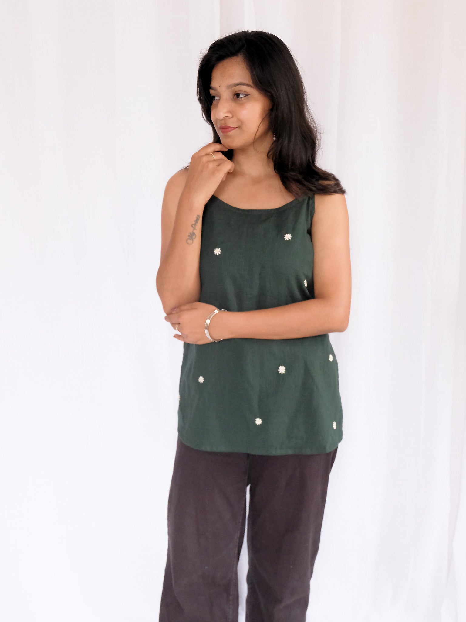 Thea Green Hand Embroidered Cotton Sleeveless Kurti with Chuppi