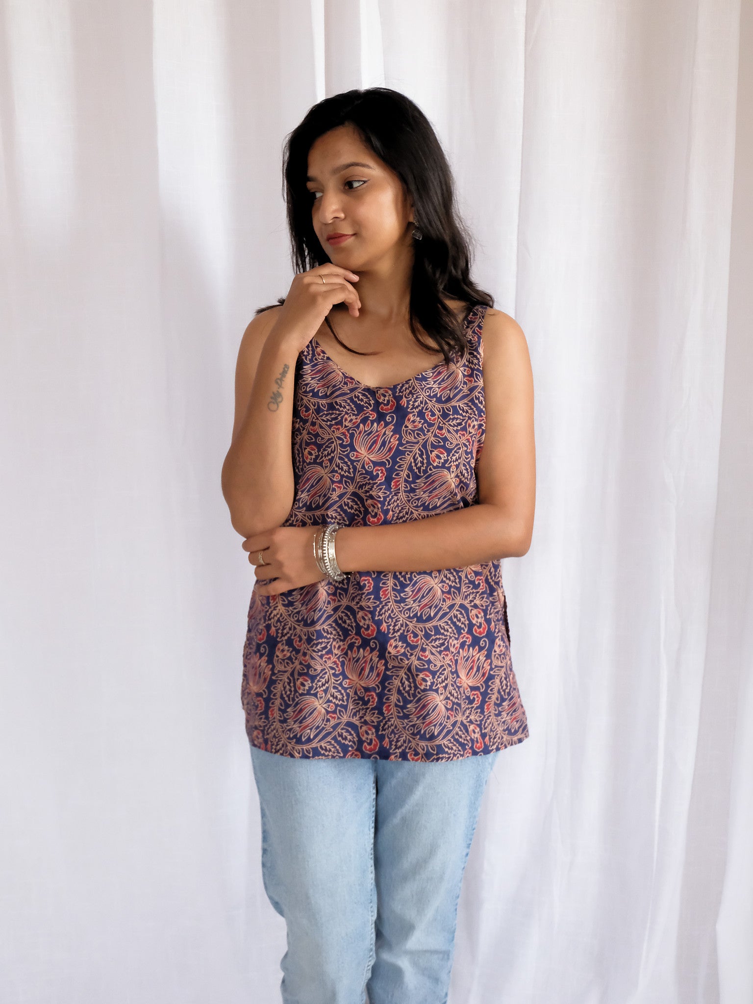 Sanaya Hand Block Printed Short Kurti with Chuppi
