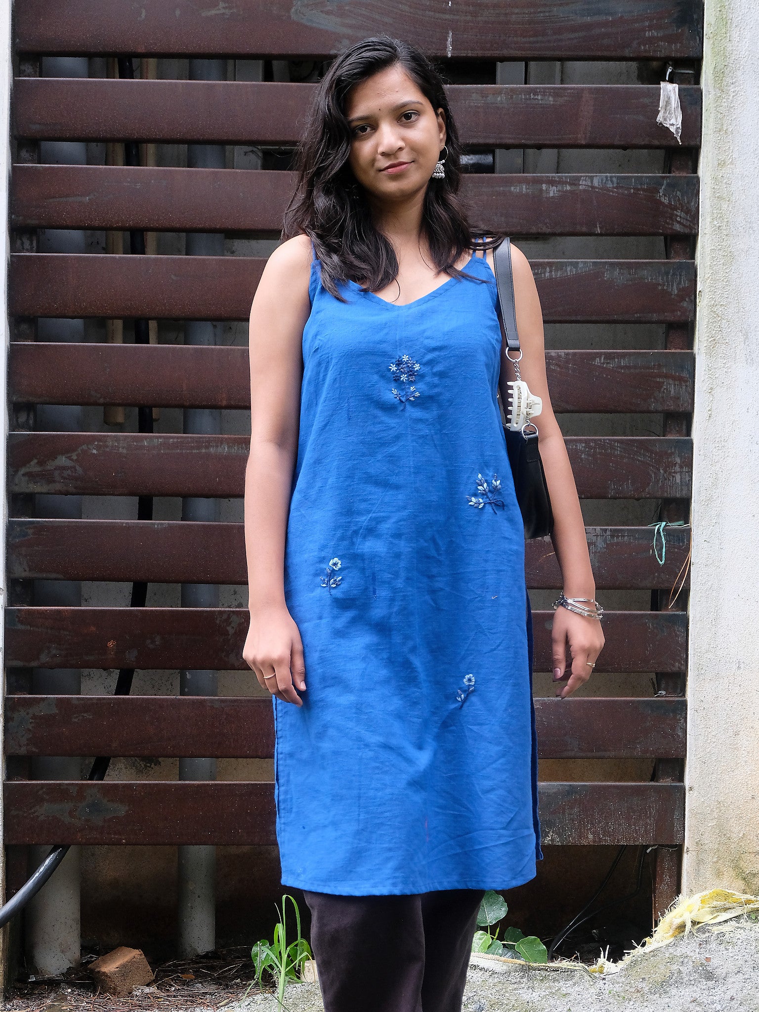 Jiya Blue Long Hand Embroidered Cotton Kurti with Chuppi